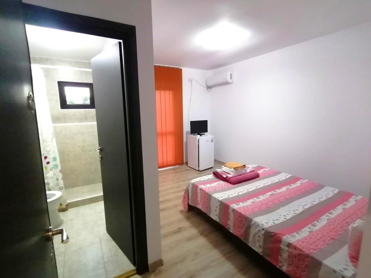 Casa Di Sonia Hotel เอโฟริเอนอร์ด ภายนอก รูปภาพ