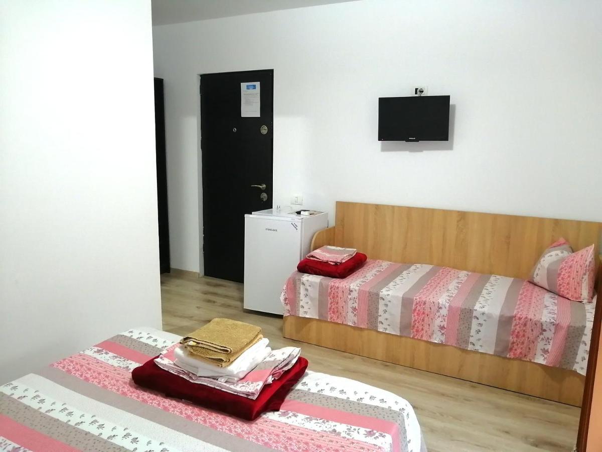 Casa Di Sonia Hotel เอโฟริเอนอร์ด ภายนอก รูปภาพ