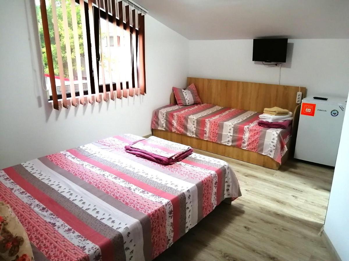 Casa Di Sonia Hotel เอโฟริเอนอร์ด ภายนอก รูปภาพ