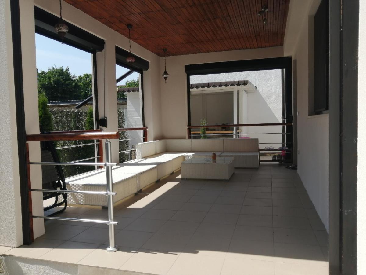 Casa Di Sonia Hotel เอโฟริเอนอร์ด ภายนอก รูปภาพ